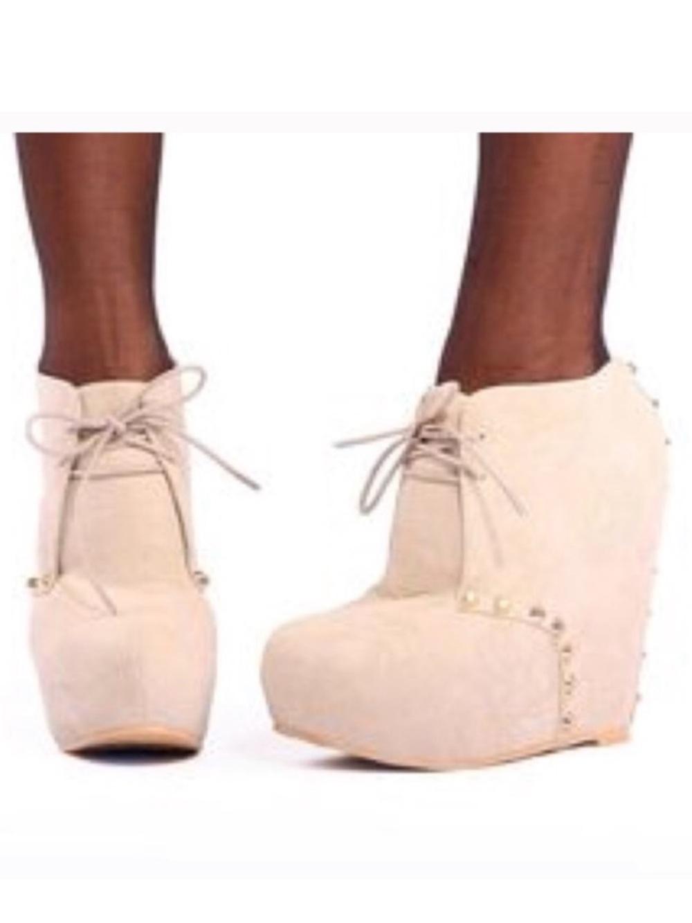 Iron Fist Rare Maneater Nude Wedges Size 10